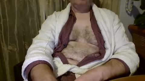 Snapshot of kingdonn1 chatting on November 1, 2025, 11:40 pm Don online show from November 1, 2025, 11:40 pm