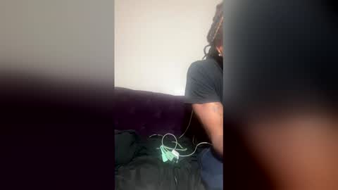 kingecstasyxxxddd online show from April 15, 2026, 8:31 pm