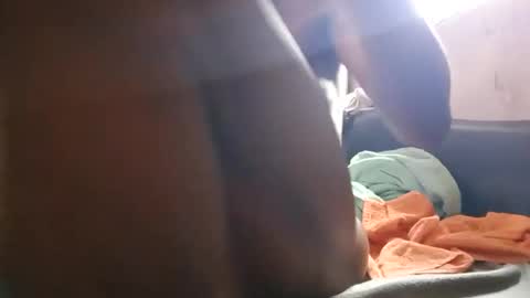 kingemizzy online show from March 12, 2026, 2:23 pm