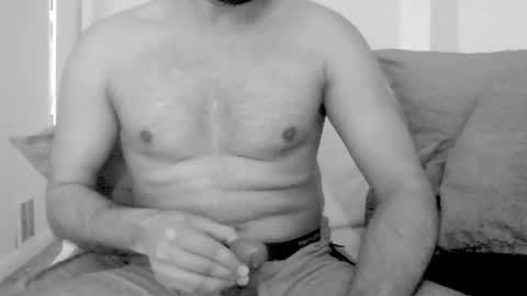 kingindisguise69 online show from February 14, 2025, 6:29 pm