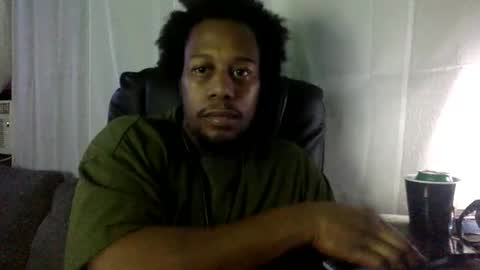 Snapshot of kinglibra420 chatting on December 8, 2024, 4:14 am loyal fuck online show from December 8, 2024, 4:14 am