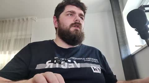 Snapshot of kingmarti chatting on January 27, 2025, 11:43 am Marti online show from January 27, 2025, 11:43 am