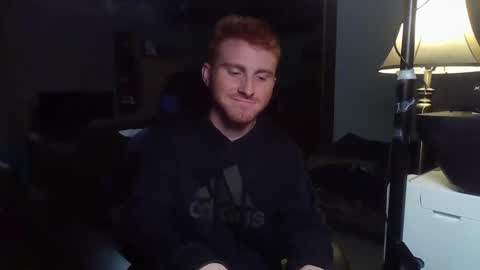 Snapshot of kingoffootfetish chatting on December 6, 2024, 8:05 am Master  King Tommy online show from December 6, 2024, 8:05 am