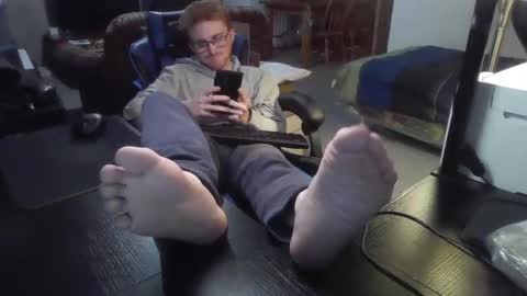 Snapshot of kingoffootfetish chatting on January 11, 2025, 8:33 am Master  King Tommy online show from January 11, 2025, 8:33 am