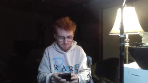 Snapshot of kingoffootfetish chatting on January 15, 2025, 4:57 am Master  King Tommy online show from January 15, 2025, 4:57 am