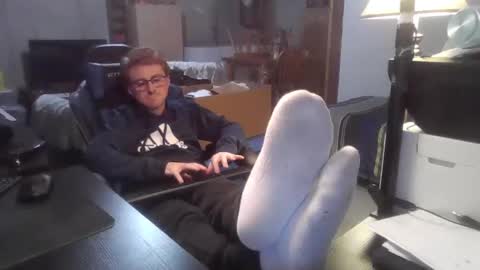 Snapshot of kingoffootfetish chatting on January 28, 2025, 3:57 pm Master  King Tommy online show from January 28, 2025, 3:57 pm