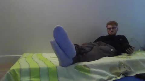 Snapshot of kingoffootfetish chatting on February 15, 2025, 6:44 pm Master  King Tommy online show from February 15, 2025, 6:44 pm
