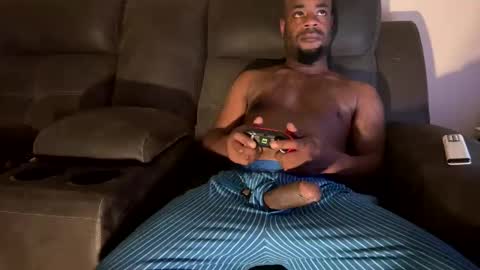 kingofkingz74 online show from November 8, 2025, 11:47 pm