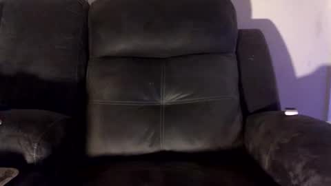 kingofkingz74 online show from January 6, 2026, 2:26 am