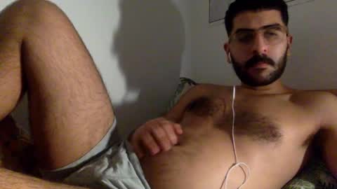 Snapshot of kingofpigs chatting on January 27, 2025, 10:49 pm KingofPigs online show from January 27, 2025, 10:49 pm