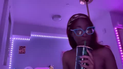 Snapshot of kingparrisjae chatting on June 21, 2026, 8:39 am King Parris Jae online show from June 21, 2026, 8:39 am