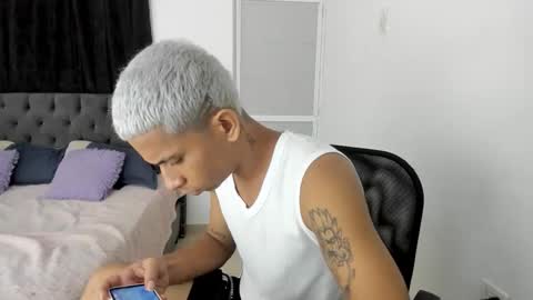 Snapshot of kings_latins chatting on November 19, 2025, 5:51 am DOMINANT ALPHA KINGS online show from November 19, 2025, 5:51 am