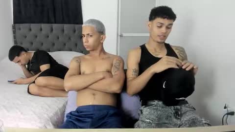 Snapshot of kings_latins chatting on November 30, 2025, 5:33 am DOMINANT ALPHA KINGS online show from November 30, 2025, 5:33 am