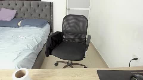 Snapshot of kings_latins chatting on January 7, 2026, 7:22 am DOMINANT ALPHA KINGS online show from January 7, 2026, 7:22 am