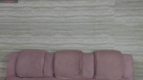 sebastian online show from December 18, 2025, 2:50 am