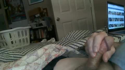 Snapshot of kingtongue10 chatting on December 28, 2024, 12:56 pm kingtongue10 online show from December 28, 2024, 12:56 pm