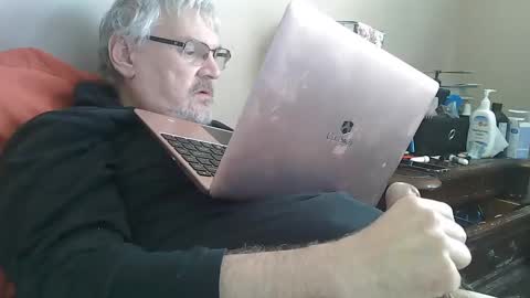 Snapshot of kingtongue10 chatting on January 22, 2025, 7:24 pm kingtongue10 online show from January 22, 2025, 7:24 pm