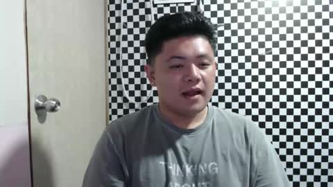 Snapshot of kingvoltage chatting on March 18, 2026, 7:22 am Yuki online show from March 18, 2026, 7:22 am