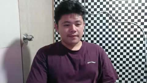 Snapshot of kingvoltage chatting on April 7, 2026, 11:54 am Yuki online show from April 7, 2026, 11:54 am