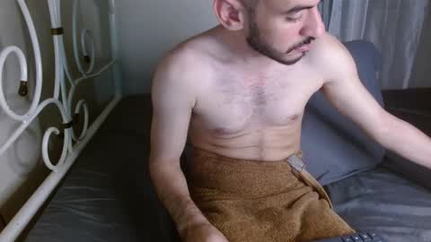 Snapshot of kingxlove23 chatting on October 9, 2025, 5:27 am Jason ONLINE 1230 am - 330am GMT-4 online show from October 9, 2025, 5:27 am