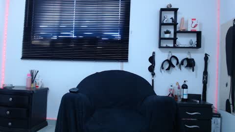 Allison  Diego online show from January 27, 2025, 5:37 pm