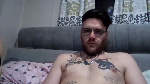 kinkycouple online show from February 23, 2026, 7:11 pm