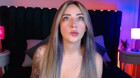  Sara  online show from April 24, 2026, 10:23 pm