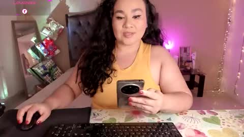 Jenny online show from December 1, 2025, 7:35 am