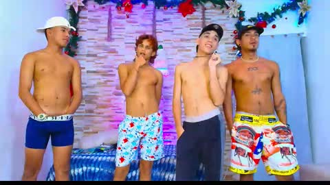 kinkyhousexxx online show from December 19, 2025, 1:56 am