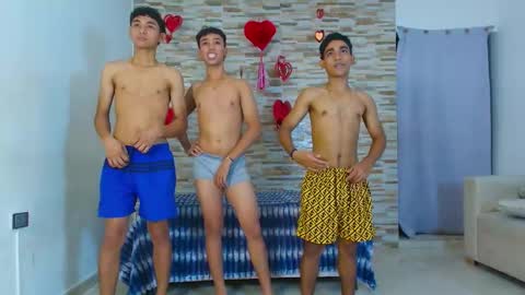 kinkyhousexxx online show from March 6, 2026, 1:24 am