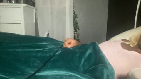 Snapshot of kinkykittee chatting on February 8, 2025, 9:46 am Bunniii online show from February 8, 2025, 9:46 am