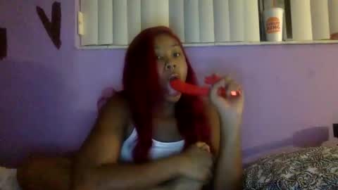 Snapshot of kinkykittee chatting on November 23, 2025, 2:22 am Bunniii online show from November 23, 2025, 2:22 am