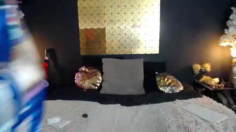 kinkyy_mom online show from October 31, 2025, 4:30 pm