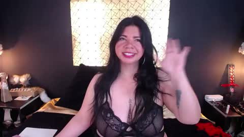 kinkyy_mom online show from May 5, 2026, 4:04 pm
