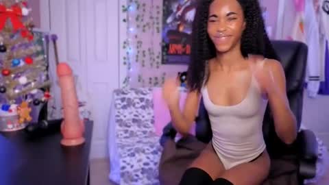 Kira21 13 online show from December 14, 2025, 1:00 am