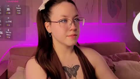Kira Be11 online show from June 18, 2026, 9:14 am