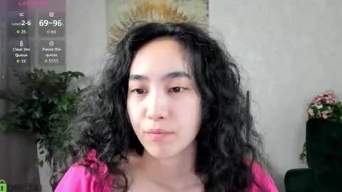 Aura online show from January 11, 2026, 2:05 am