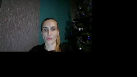 kira_morekiss online show from December 13, 2025, 7:53 pm