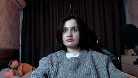 Snapshot of kira_yammy chatting on May 15, 2026, 11:56 pm Kira follow me online show from May 15, 2026, 11:56 pm