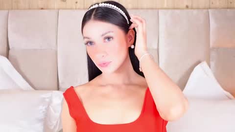 kira online show from March 8, 2025, 8:25 pm