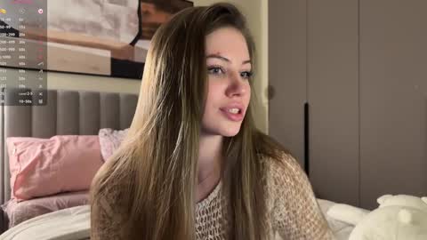 Kira online show from December 6, 2024, 4:49 pm