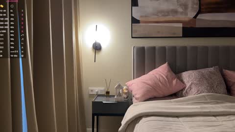 Kira online show from December 9, 2024, 11:47 am