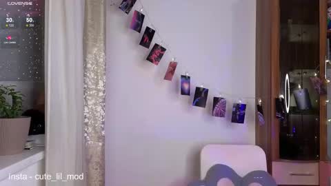 Snapshot of kiraturner chatting on December 16, 2025, 8:47 pm Kira cute online show from December 16, 2025, 8:47 pm