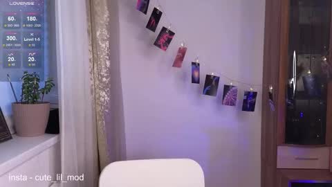 Snapshot of kiraturner chatting on February 12, 2026, 2:34 pm Kira cute online show from February 12, 2026, 2:34 pm