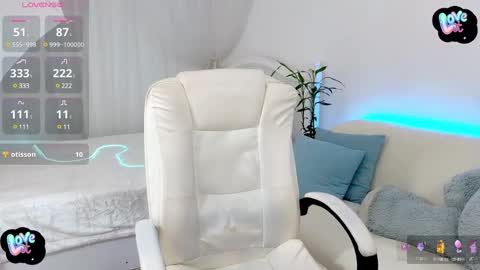    online show from February 3, 2025, 1:30 pm