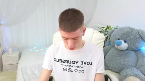    online show from March 11, 2025, 10:07 am