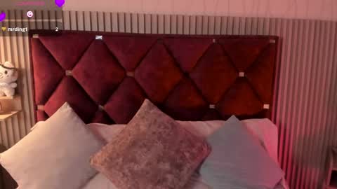 Snapshot of kirivelvet chatting on April 18, 2026, 9:26 pm Samantha Velvet online show from April 18, 2026, 9:26 pm
