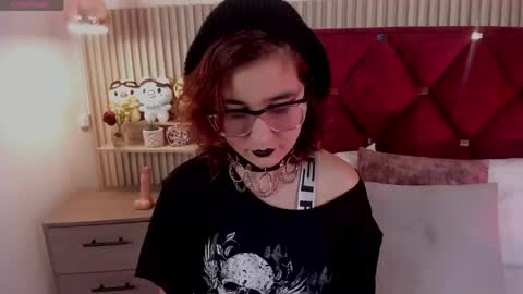 Snapshot of kirivelvet chatting on May 14, 2026, 8:59 pm Samantha Velvet online show from May 14, 2026, 8:59 pm