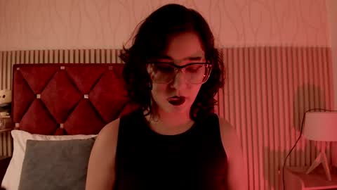Snapshot of kirivelvet chatting on May 29, 2026, 9:24 pm Samantha Velvet online show from May 29, 2026, 9:24 pm