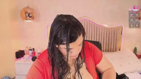 Snapshot of kismett_aziz chatting on February 5, 2026, 3:33 am Kismet online show from February 5, 2026, 3:33 am